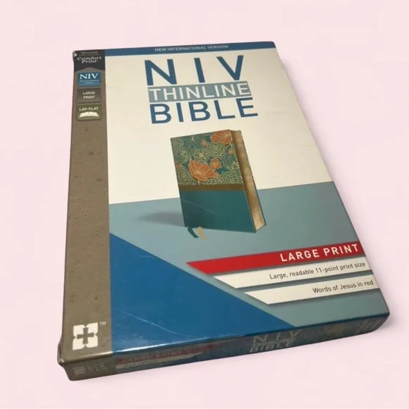 📖 NIV Thinline Bible - Large Print | Leathersoft Teal Floral Cover - Picture 3 of 8